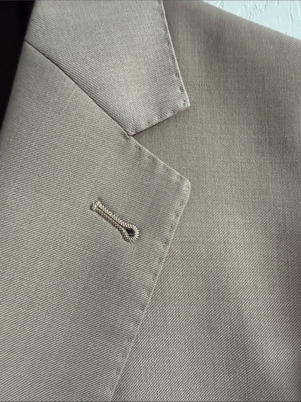 Joseph Abboud Men's Taupe Two-Button Blazer - Picture 3 of 11